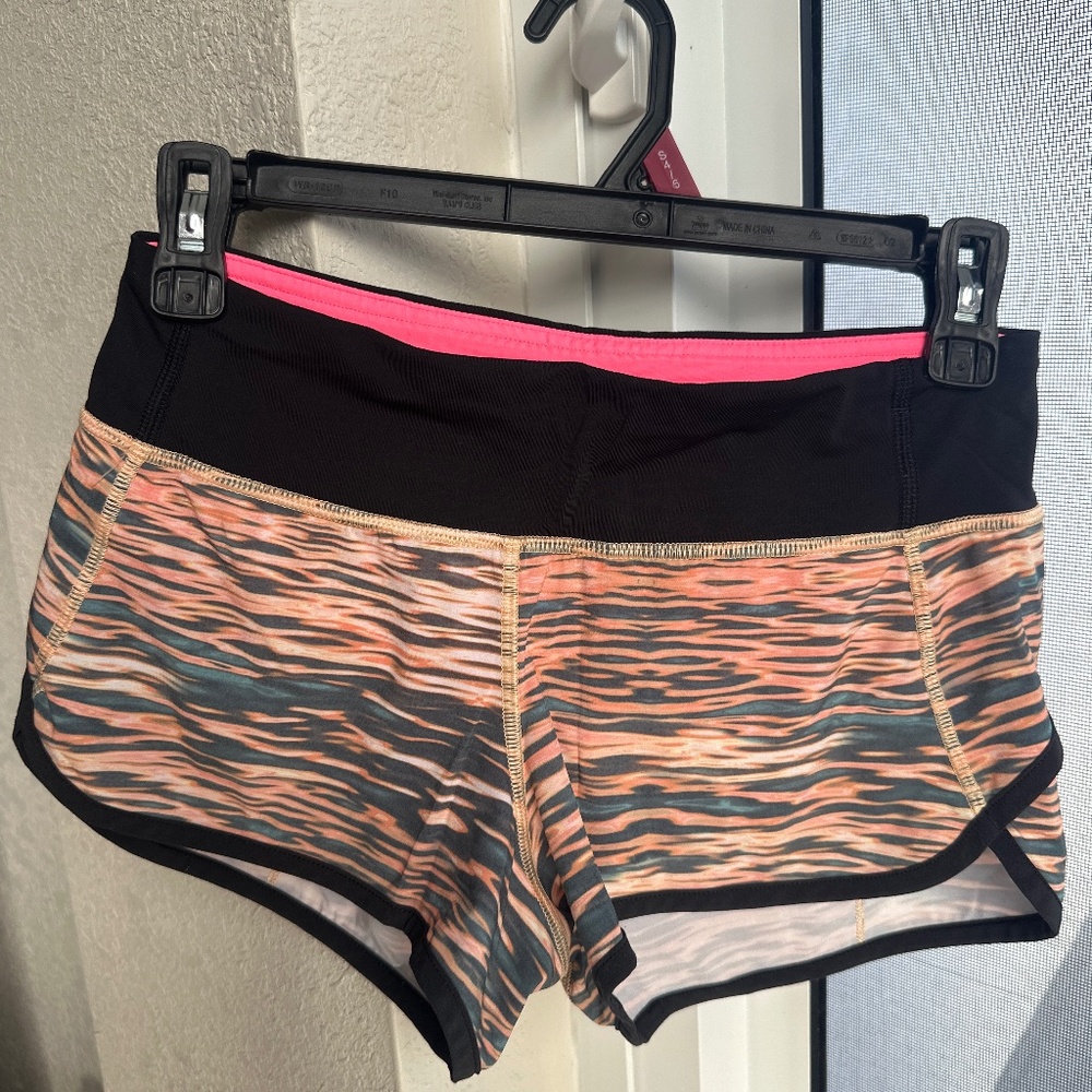 Lululemon Run Speed Shorts Size 2
